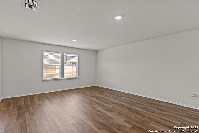 153 W Winding Loop Property Photo 11