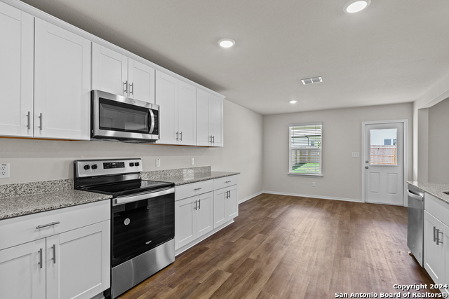 153 W Winding Loop Property Photo 13