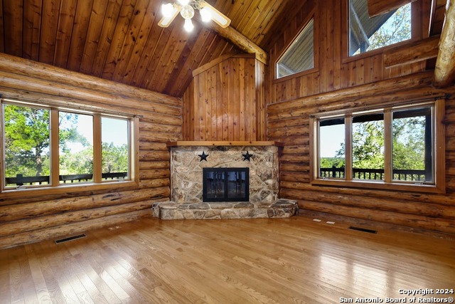 28764 Sierra Dr Property Photo 7