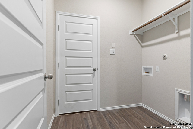 2426 Redlove Drive Property Photo 18