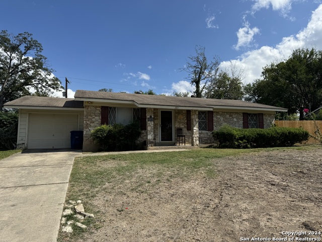 203 Chesswood Dr Property Photo