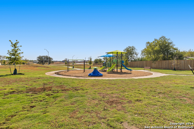 2430 Redlove Dr Property Photo 45