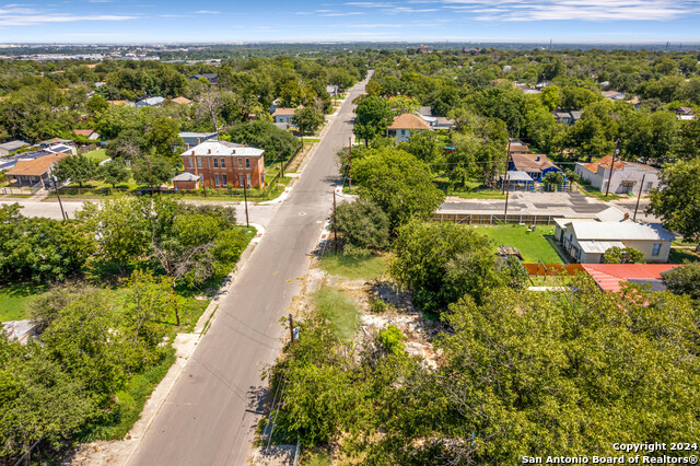 1816 Virginia Blvd Property Photo 4