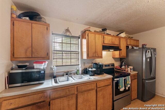 918 6th St Property Photo 11