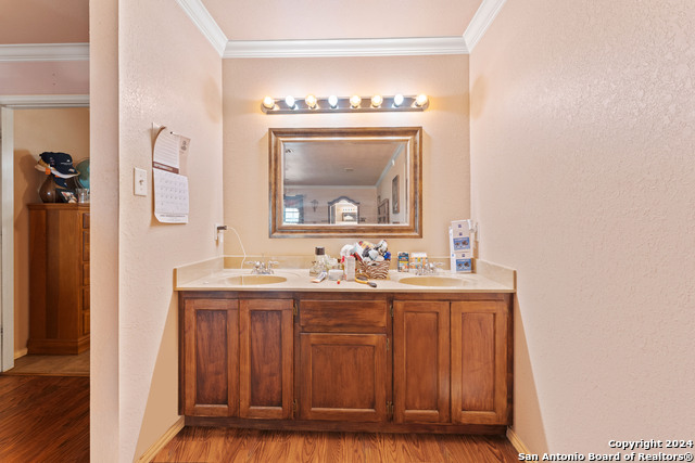 918 6th St Property Photo 16