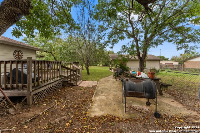 918 6th St Property Photo 22