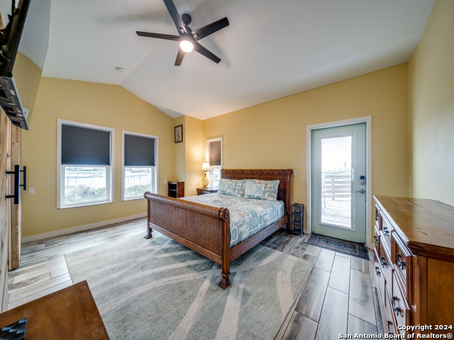610 Sand Dollar Circle Property Photo 12