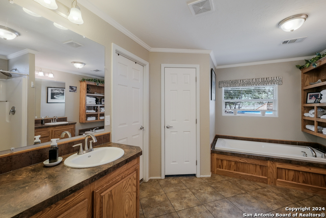 1350 Blue Quail Dr Property Photo 17
