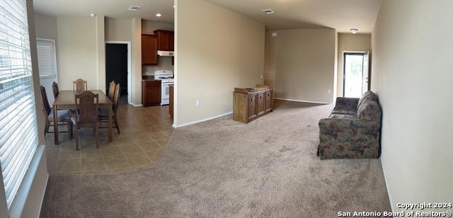 3906 Adair Blf Property Photo 8