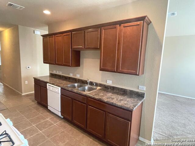 3906 Adair Blf Property Photo 10