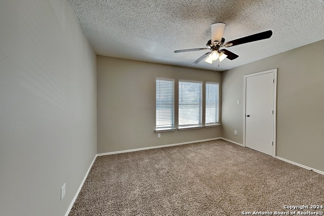 423 Irongate Rdg Property Photo 19