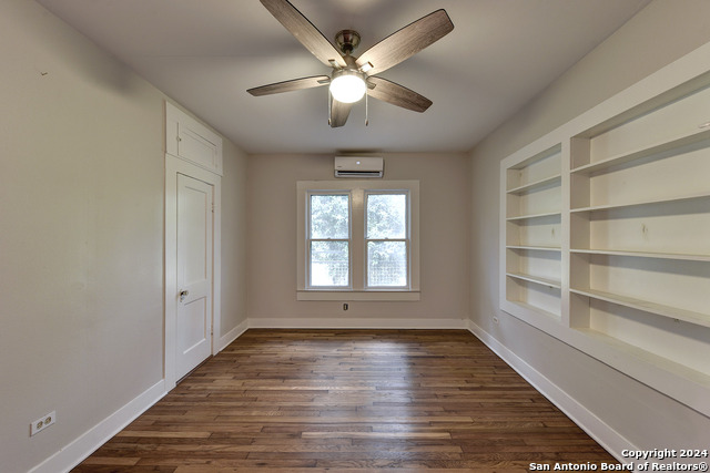 1292 N Business 35 Property Photo 19