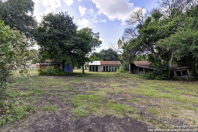 1292 N Business 35 Property Photo 35