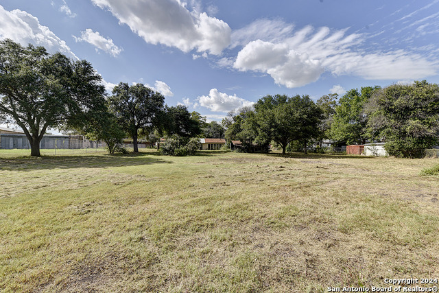 1292 N Business 35 Property Photo 39