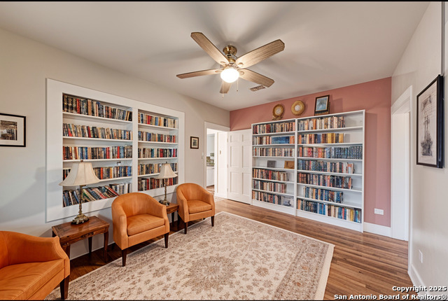 1292 N Business 35 Property Photo 54