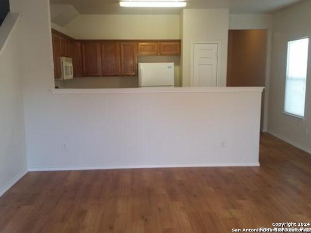 5703 Golf Heights Property Photo 4