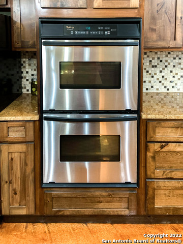 208 Scenic Mountain Dr Property Photo 11