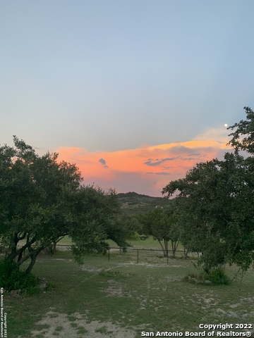 208 Scenic Mountain Dr Property Photo 31