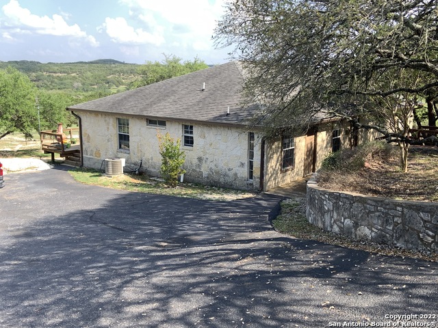 208 Scenic Mountain Dr Property Photo 32