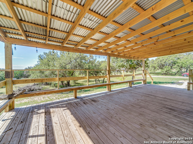 197 Pr-1520 Property Photo 20