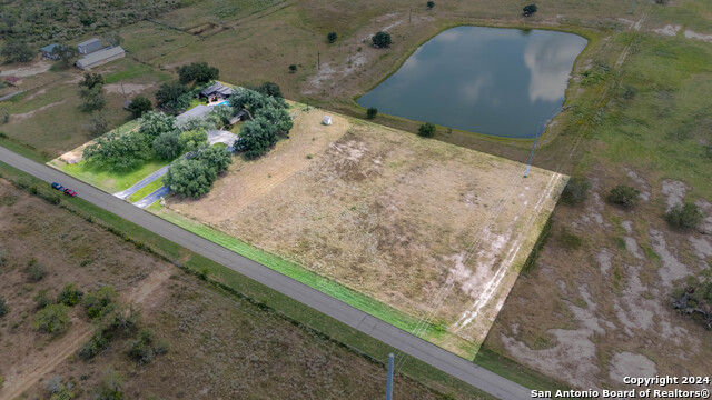 435 Pine Meadow Rd Property Photo 5