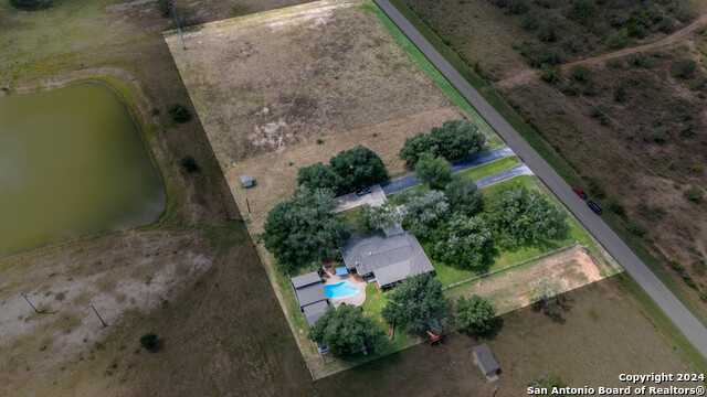 435 Pine Meadow Rd Property Photo 7