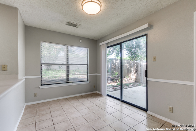 5007 Taylor Kenton Property Photo 10