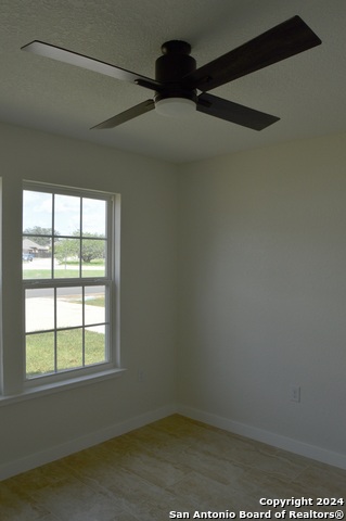 812 Uvalde St Property Photo 12