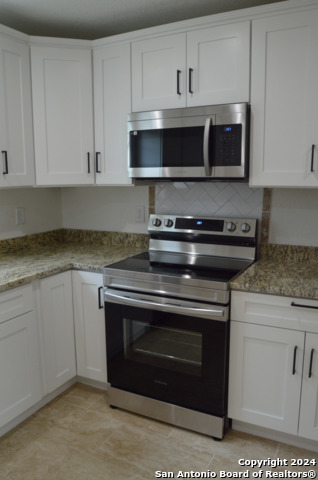812 Uvalde St Property Photo 22