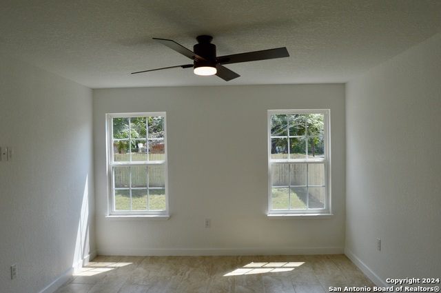 812 Uvalde St Property Photo 32