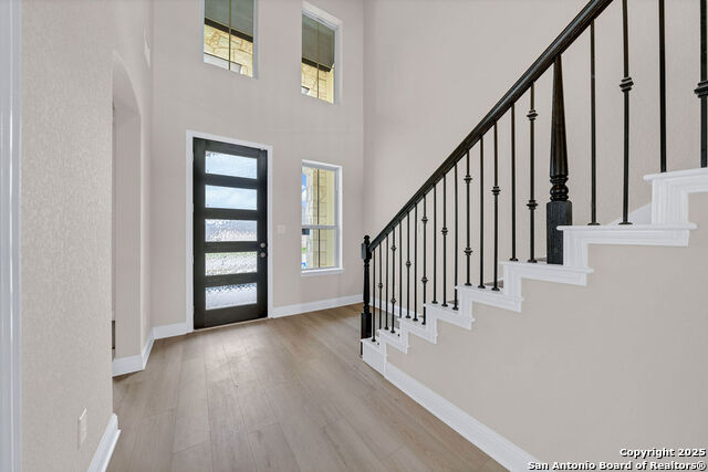 409 Canton Chase Property Photo 5