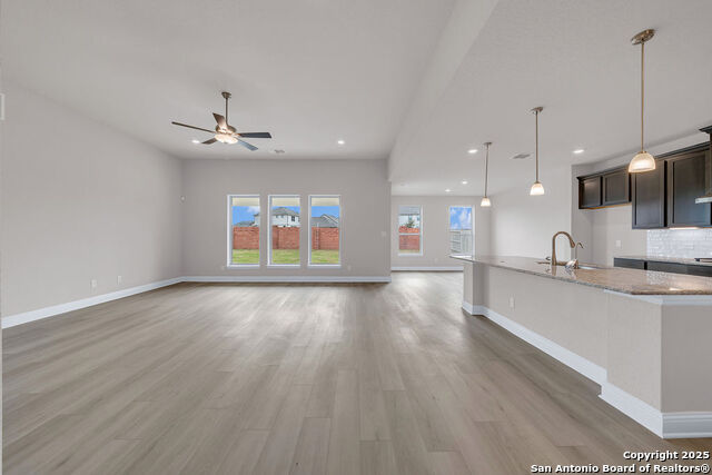 409 Canton Chase Property Photo 8