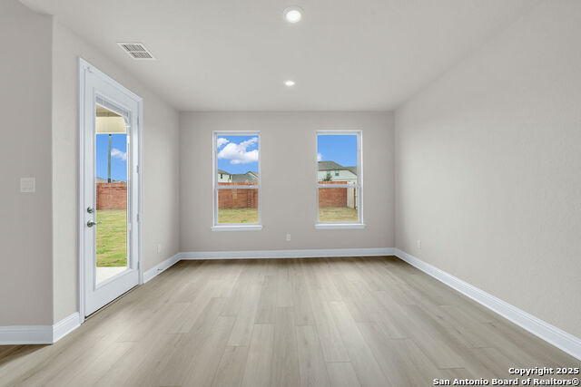 409 Canton Chase Property Photo 14