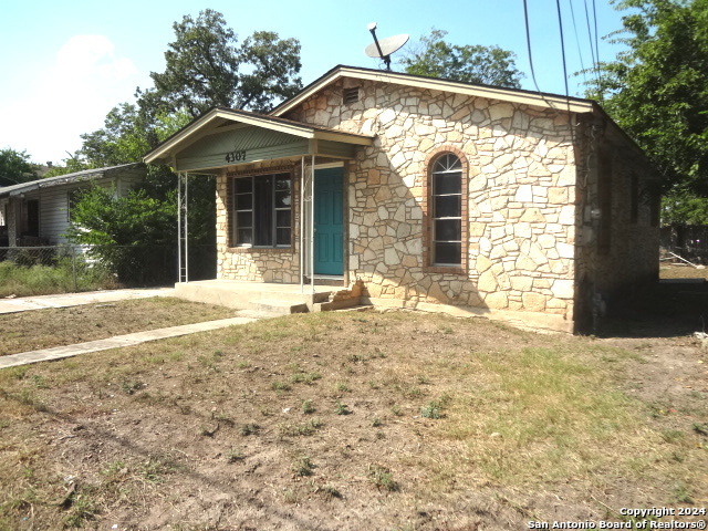 4307 Buena Vista St Property Photo 16