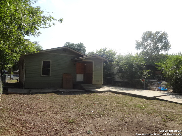 4307 Buena Vista St Property Photo 19