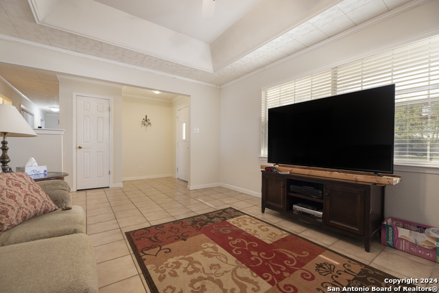 251 County Rd 444 Property Photo 15