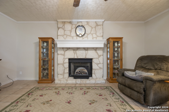 251 County Rd 444 Property Photo 24