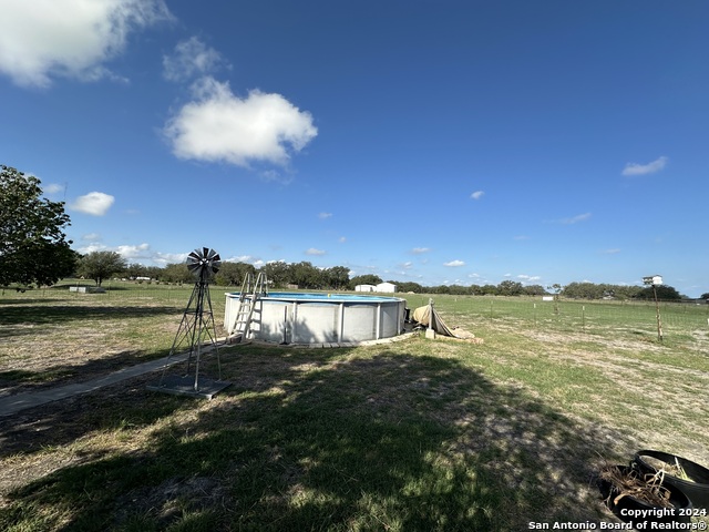 251 County Rd 444 Property Photo 37