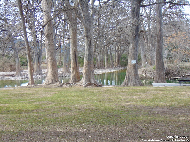 000 Leinweber Dr. Property Photo 7