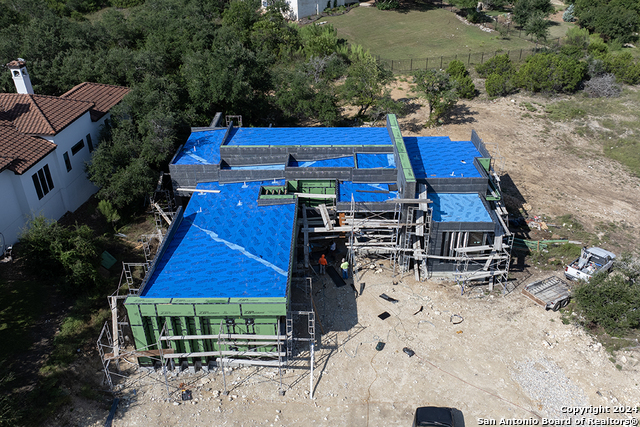 23611 Messina Cyn Property Photo 8