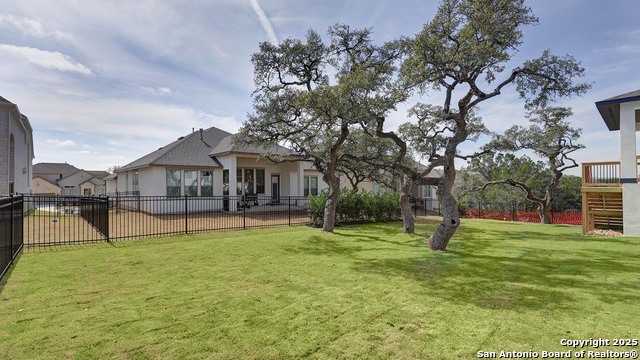 204 Alonzo Property Photo 11