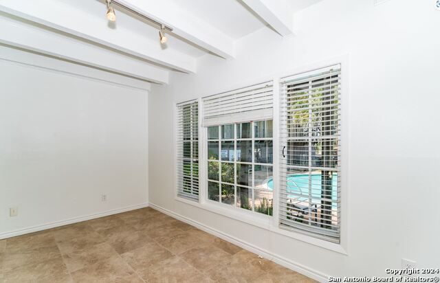 66 Brees Blvd Property Photo 10