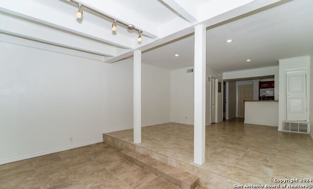 66 Brees Blvd Property Photo 12