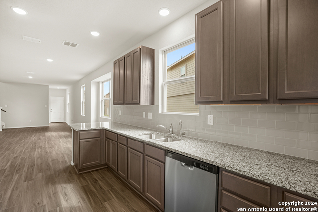 4963 Sandstone Way Property Photo 6