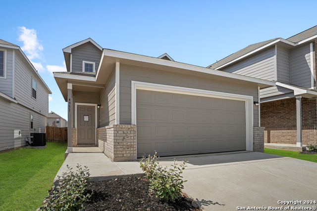 4951 Sandstone Way Property Photo 1