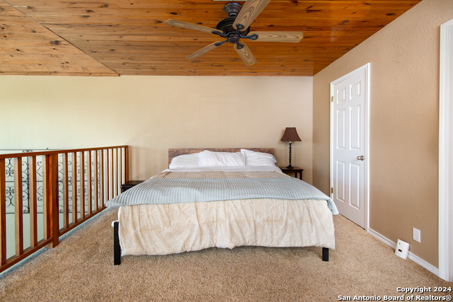 461 Naked Indian Property Photo 17