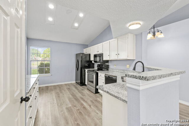 8016 Forest Ash Property Photo 9