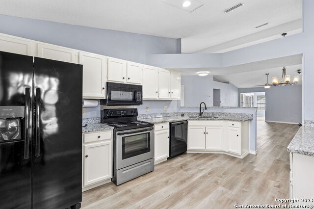 8016 Forest Ash Property Photo 11
