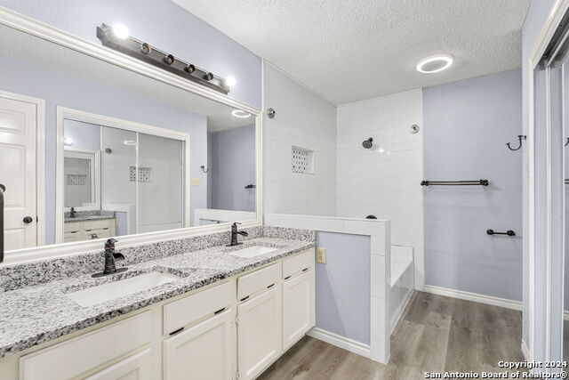 8016 Forest Ash Property Photo 30