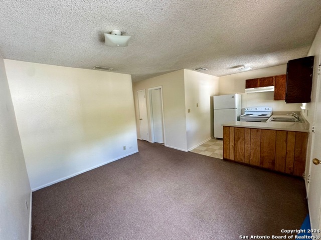 1523 Quintana Rd Property Photo 10